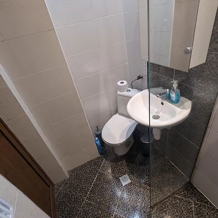 Sunny Cozy Flat In The Centre, Close To Beach, 4 Rooms, 105Sqm Varna Exterior photo