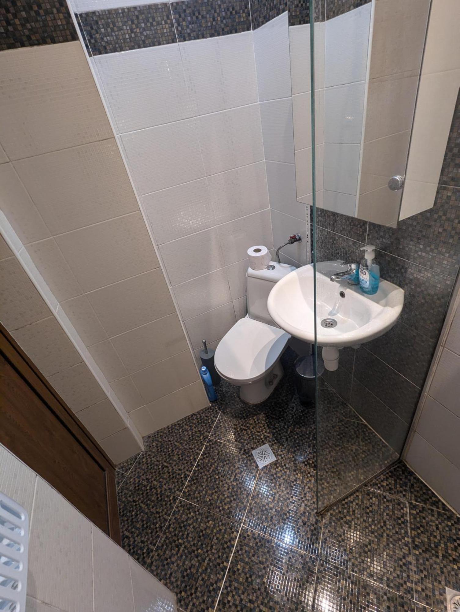 Sunny Cozy Flat In The Centre, Close To Beach, 4 Rooms, 105sqm Apartment